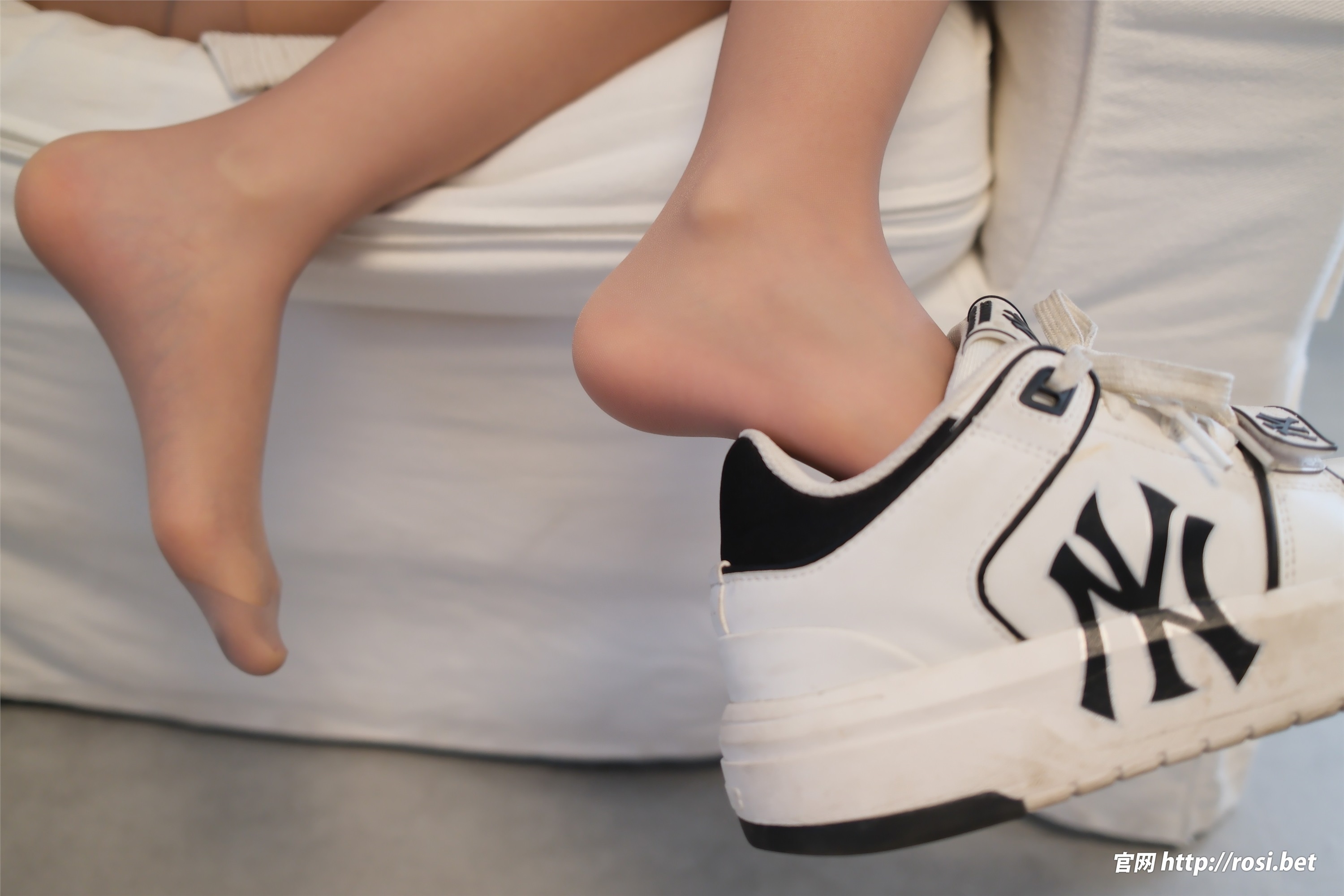 ROSI写真 2024.06.24 NO.4585